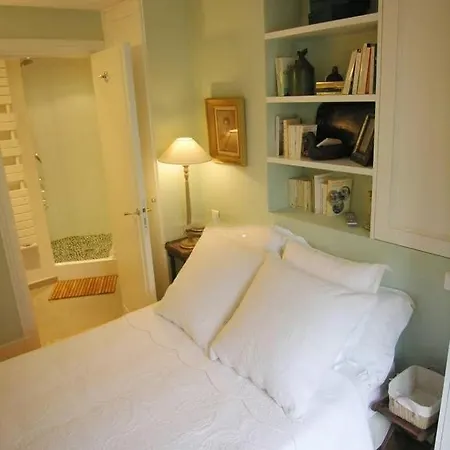 Beautiful 2 Bdrm- In The Heart Of The Marais Paris